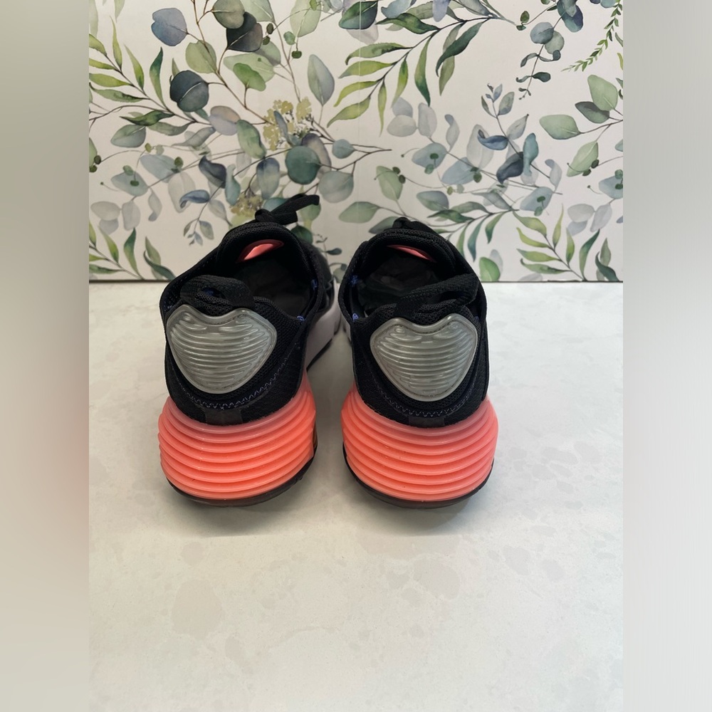 Nike AirMax 2090 Black and Pink Kids Size 5/Women Size 7 - Picture 6 of 7